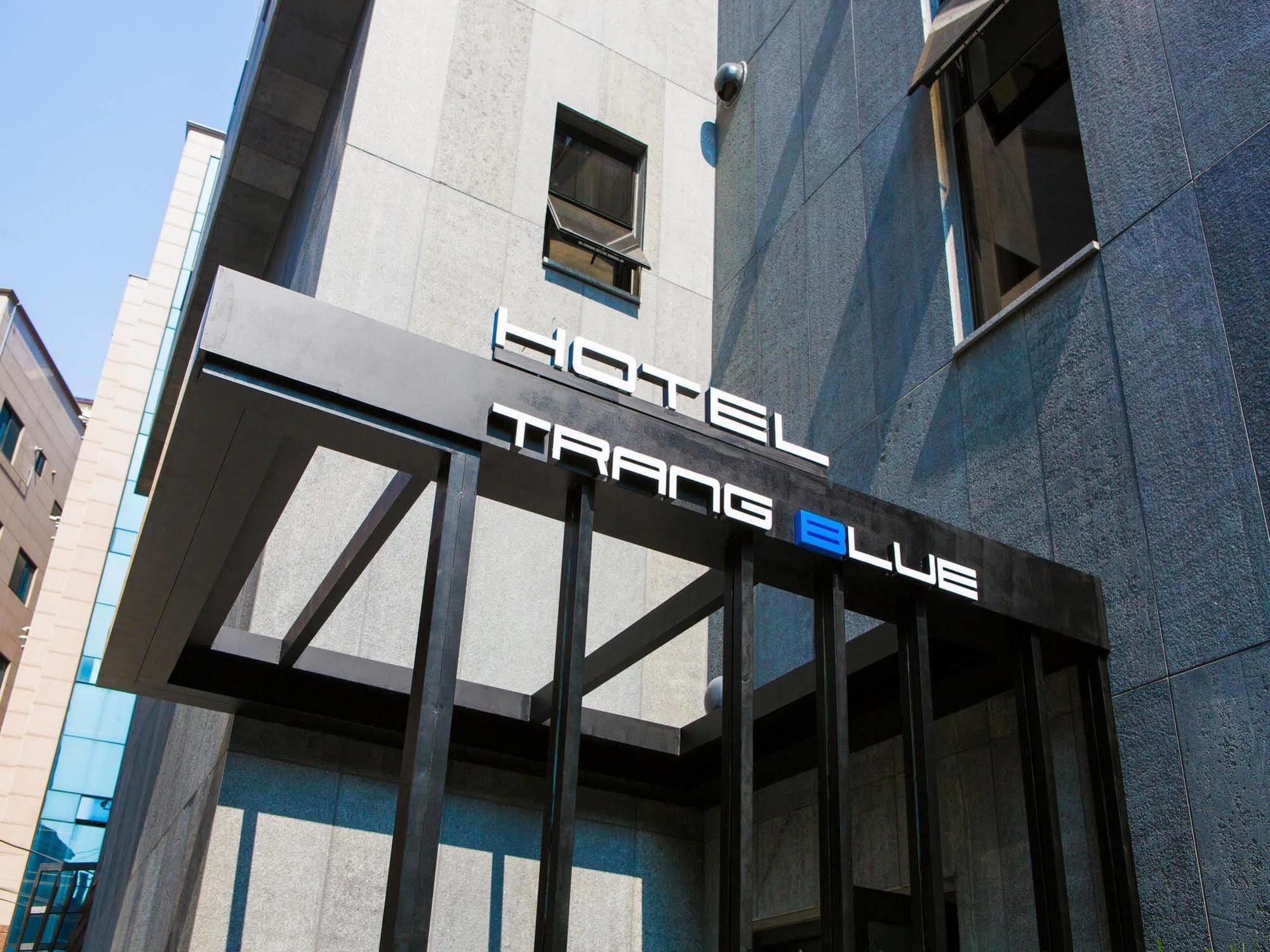 Trang Blue Hotel Seúl Exterior foto